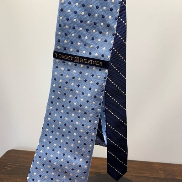 Tommy Hilfiger Men's Polka Dots Print Silk Blend Neck Tie Blue NWT - Picture 5 of 7